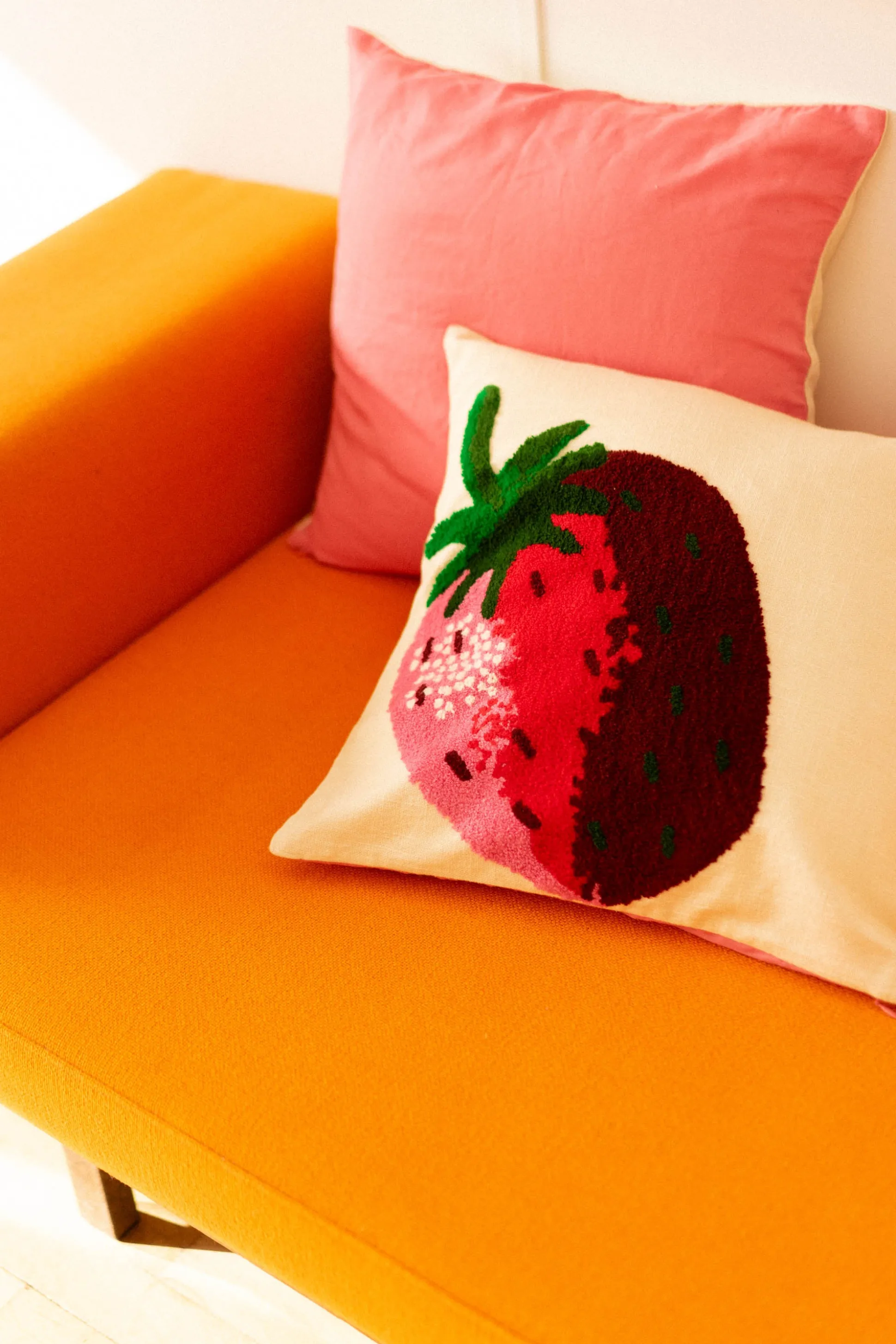 COUSSIN MICHELLE PINK^Make My Lemonade Online