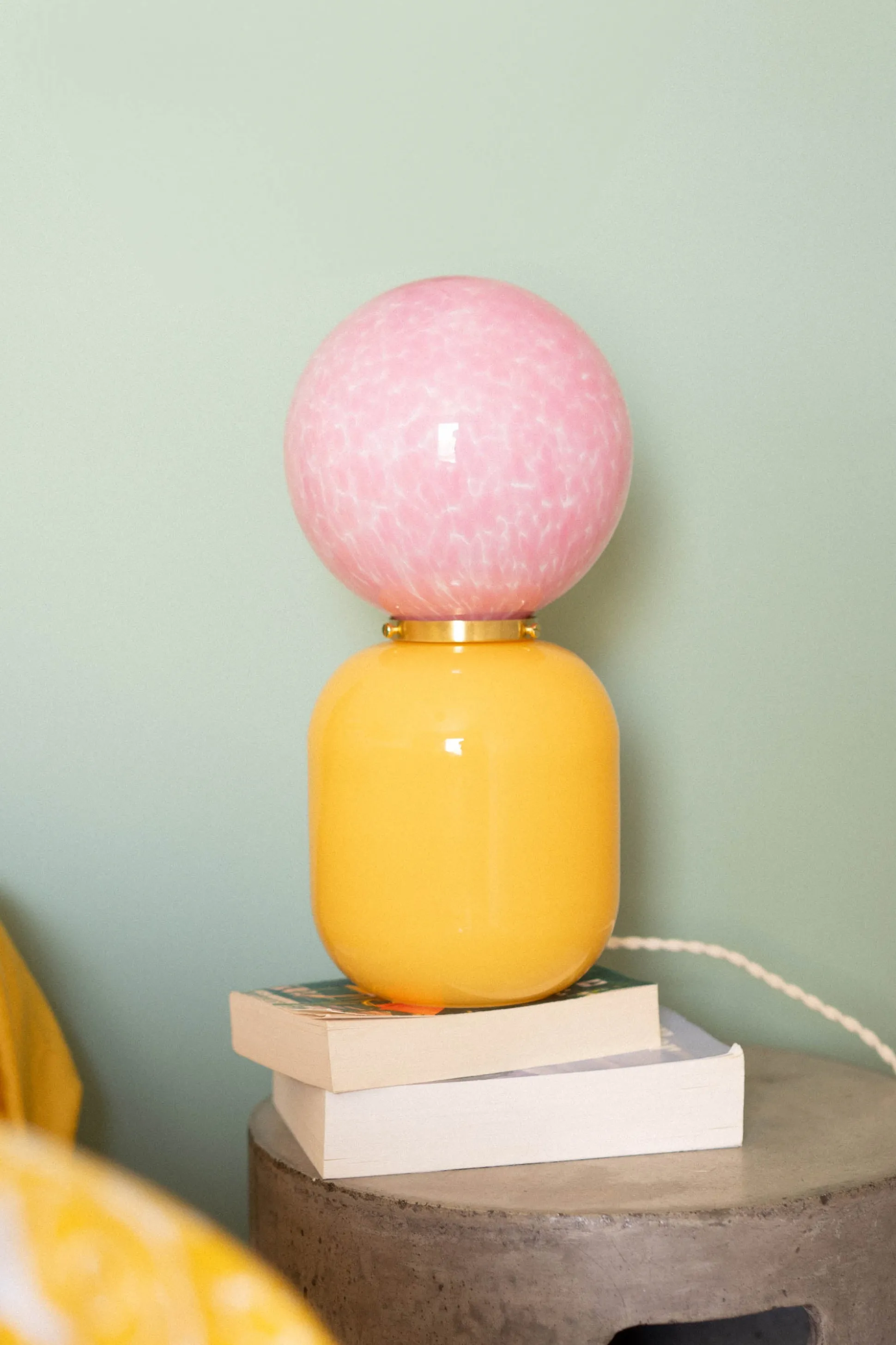 LAMPE MILO YELLOW^Make My Lemonade New