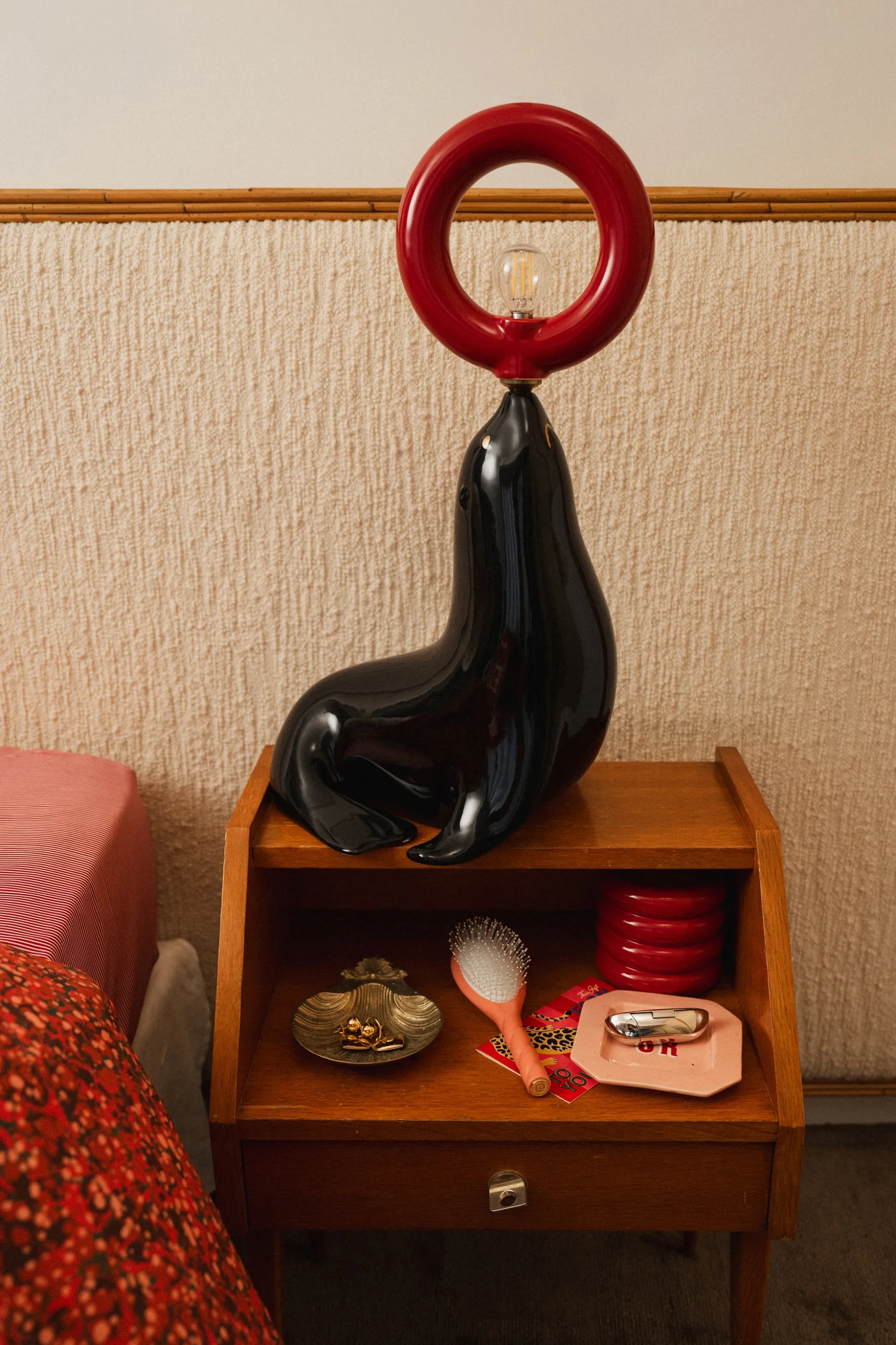 LAMPE PÉNÉLOPE NOIRE^Make My Lemonade Cheap